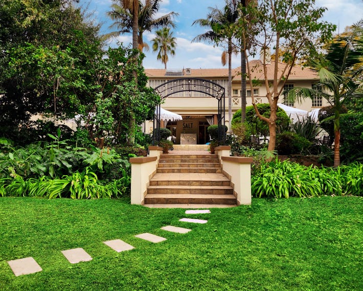 10 2nd Avenue Houghton Estate