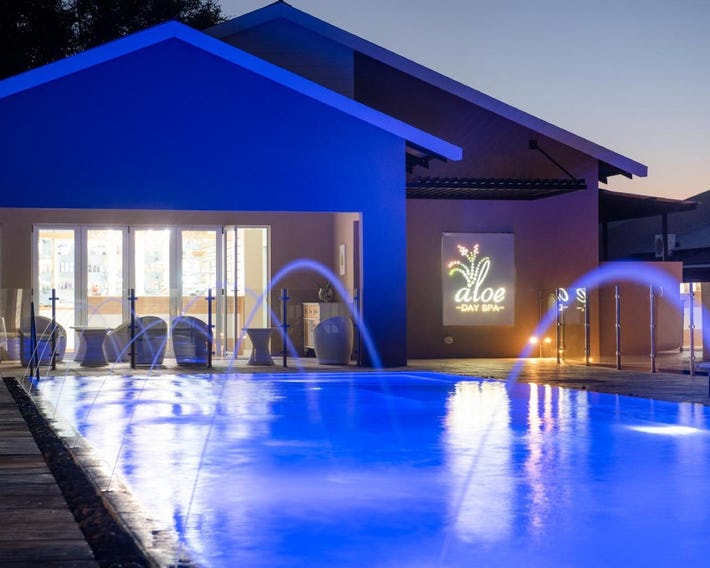 Palm Park Hotel