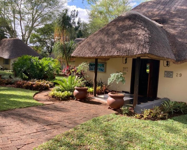 Acasia Guest Lodge