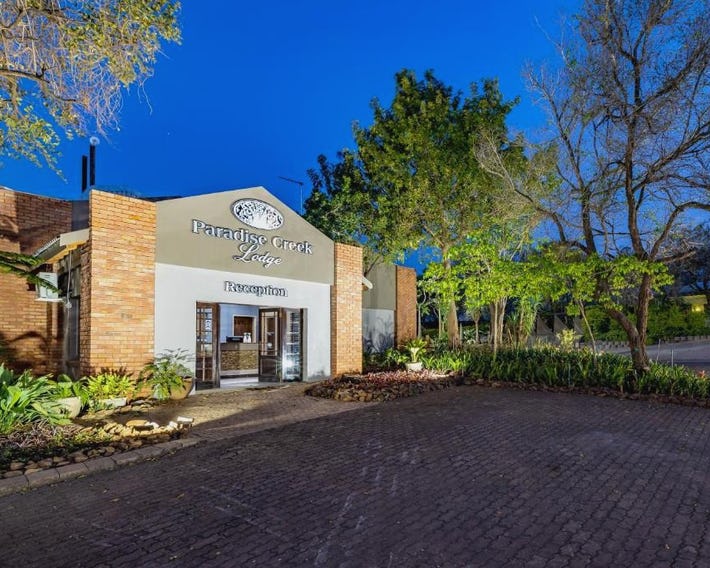 Paradise Creek Lodge