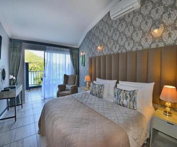 The Shore House Bed & Breakfast