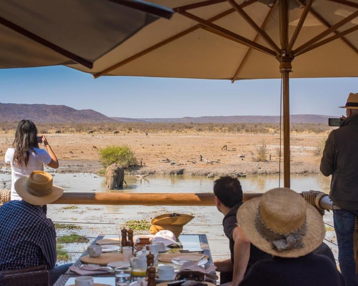 Tau Game Lodge