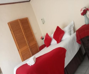 Holy And Joy Guest House