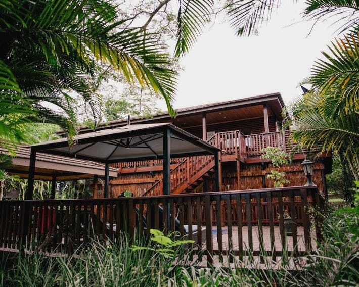 Monzi Safari Lodge